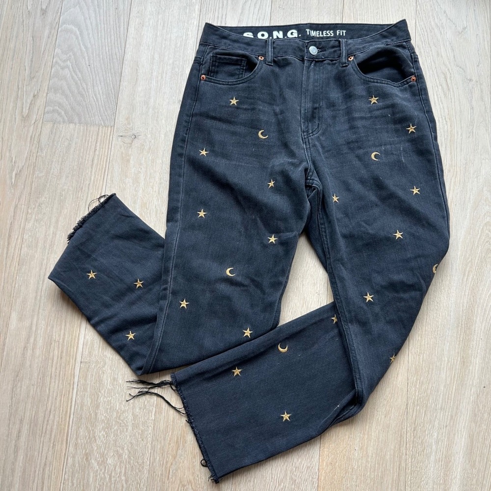 S.O.N.G. Straight Leg Jeans 29x27 Black Star Moon Embroidered Raw Hem Celestial